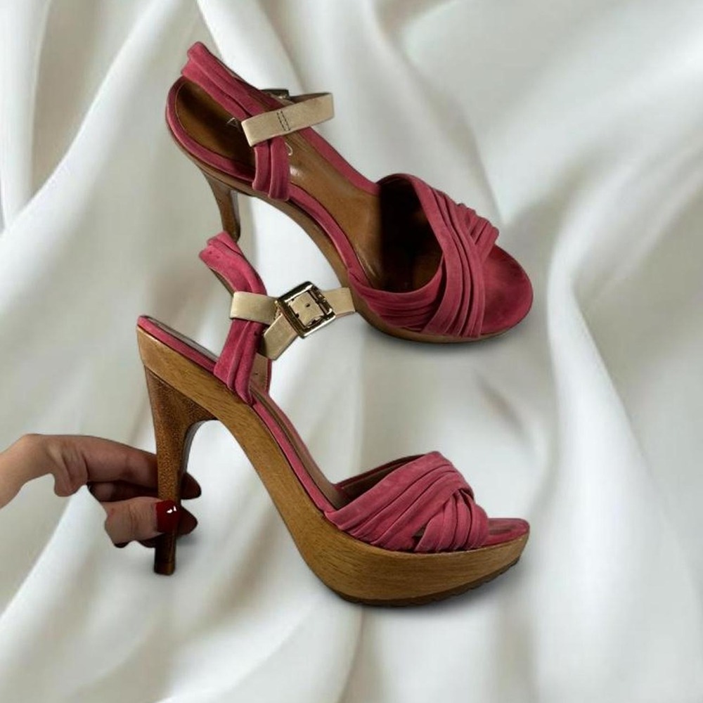 Aldo pink suede wooden heel pumps ankle strap detail y2k mcbling fairy boho
